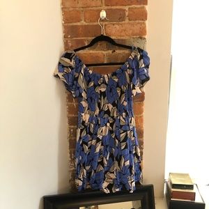 Cutest free people tea dress 🦋